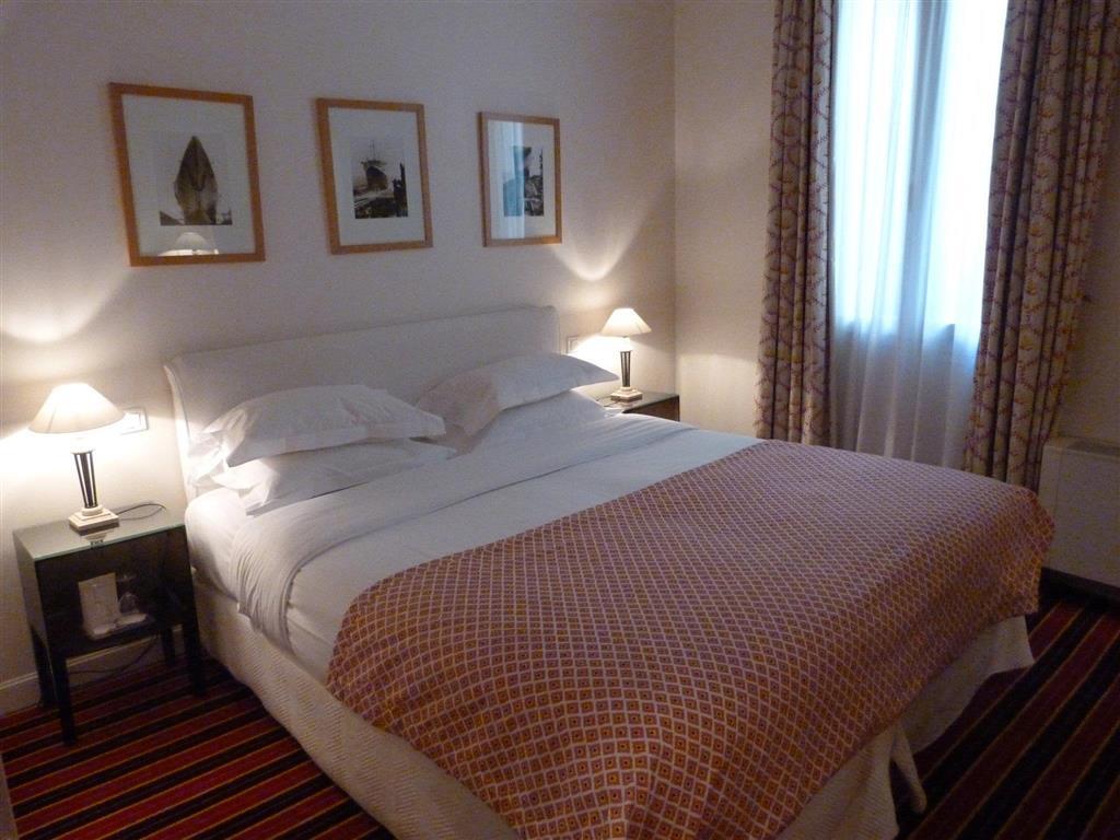Maison Orphee Paris Bilik gambar